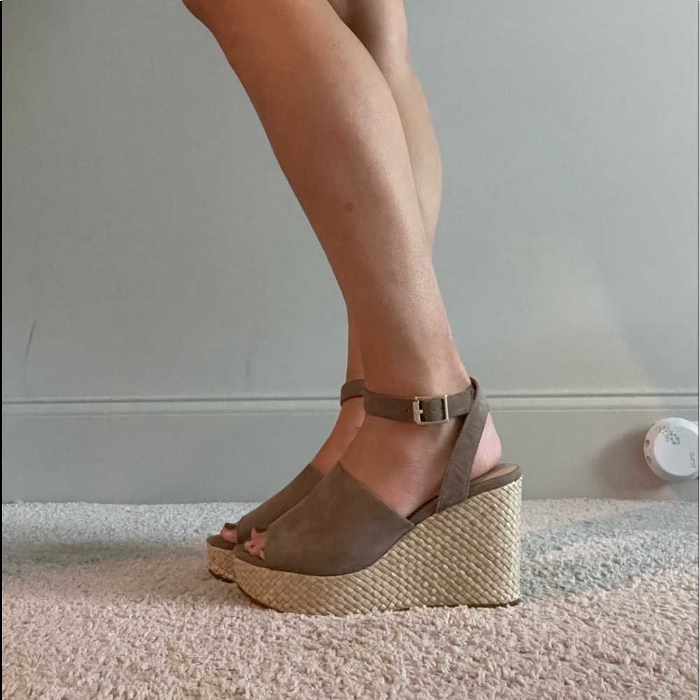 BC Wedges
